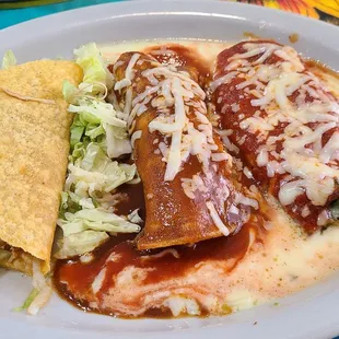 #3 Chicken Taco, Enchilada, and Chili Relleno is nice variety.