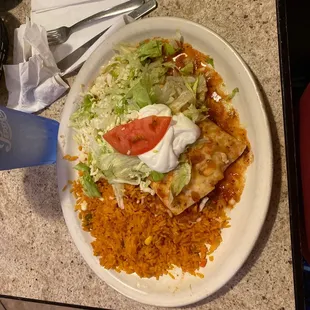 Burrito Deluxe!  Muy Bueno!