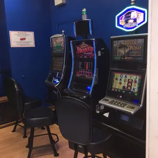 What no one's there middle of the day, great time to go to have margaritas Mexican food and gambling the trifecta of awesome!