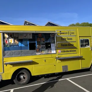 3 Brothers Kitchen Food Truck