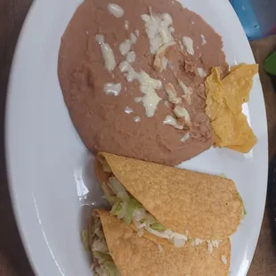a plate of mexican food