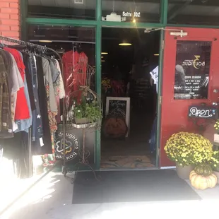 3 Daughters Boutique