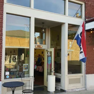 Storefront for 3 Dips