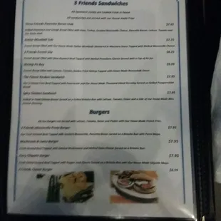 I had the 3 friends panettone bacon club w fries. Yum.