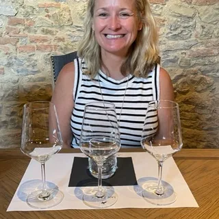 Lorri F.