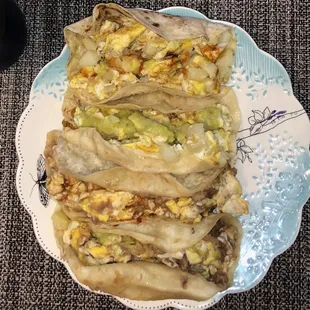 Potato and egg on flour x2 and bean and egg on flour x2.