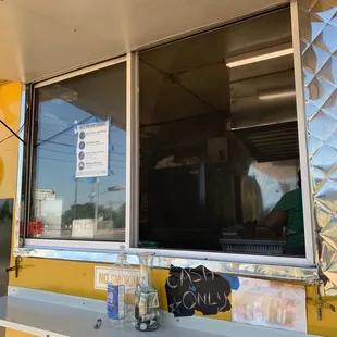 Order and pickup window