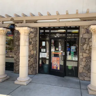 the entrance to the restaurant