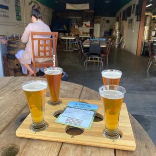 Flight of 4 for $9 solid deal