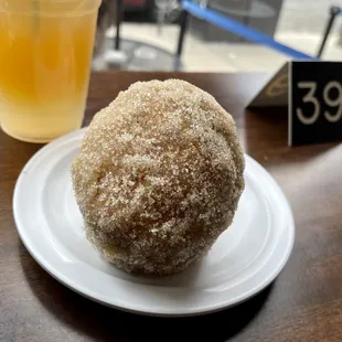 Apple cider donut muffin