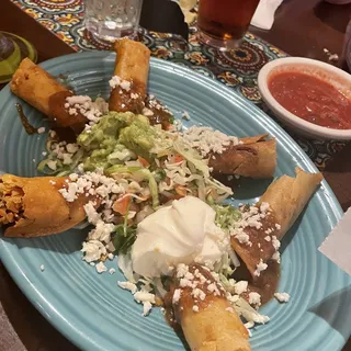 Taquitos Rancheros