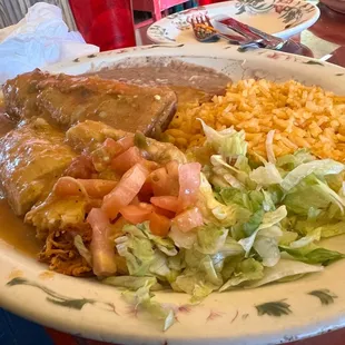 2 Item Combo (Tamal and Crispy Chile relleno)