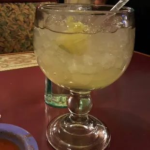 Great food and awesome drinks at this new location.