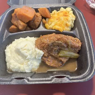 Fried Chicken Topped With Gravy Side Of Mac &amp; Cheese And Sweet Potatoes