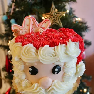 Santa Claus Cake by 3 Sweet Girls Cakery!