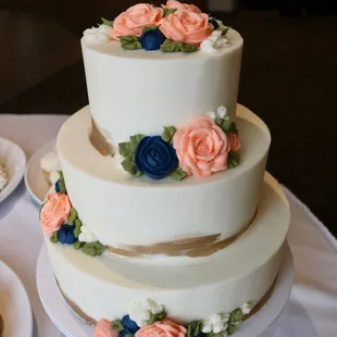 Wedding Cake with Buttercream Flowers by 3 Sweet Girls Cakery