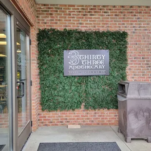 Love this little sign welcoming you to the shop