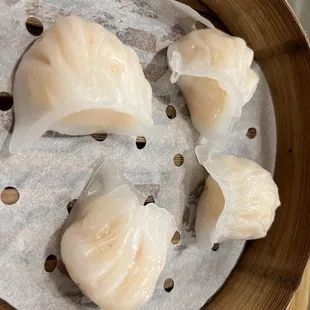 B13. Shrimp dumplings 4