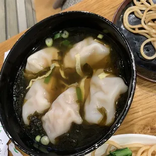 Shanghai Wonton Soup