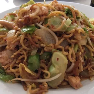 Chicken Chow Mein
