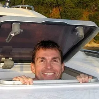 Dan H.