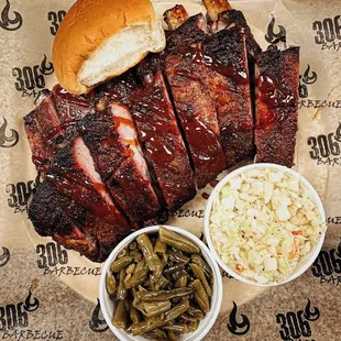 ribs and coleslaw