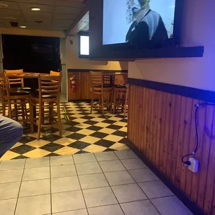 sushi and sashimi, interior