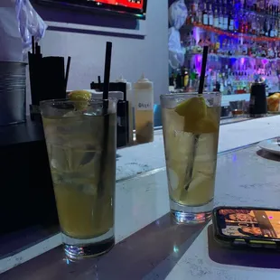 Long islands