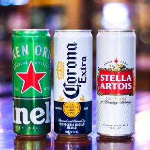 Middle of the week Hump Day Blues? Come on down, the beer is cold and the pizza is hot!