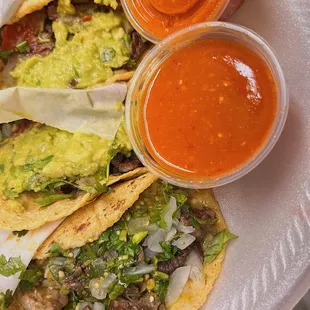 1 cabeza &amp; 2 asada tacos