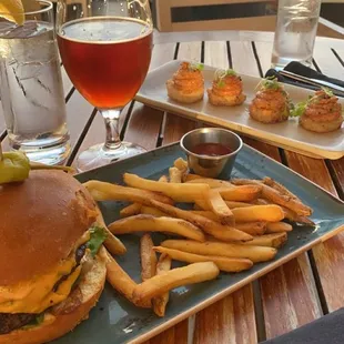 Burger, spicy bluefin tuna, and red ale on tap.