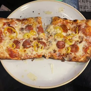 The Fulton flat bread. Fresh made and very good.