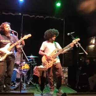 FenixDion closing Sat. night