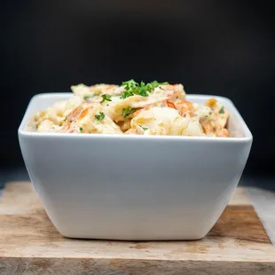 33RD &amp; Main Signature Seafood Salad