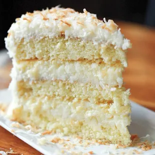 Weezy's Coconut Cake