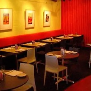 sushi and sashimi, interior