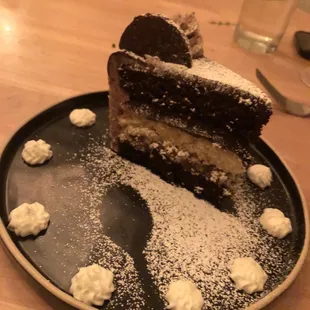 Cookies &amp; cream cake