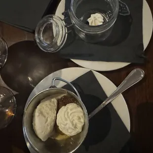 Complimentary dessert