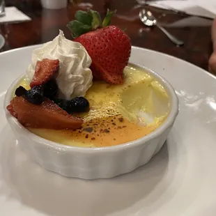 white chocolate creme brûlée
