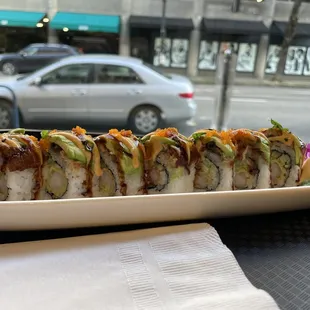 Dragon  Roll