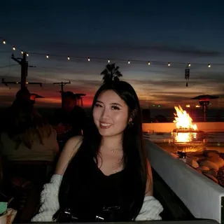 Trinh T.