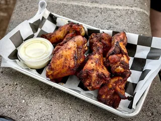 Hank's Filling Station