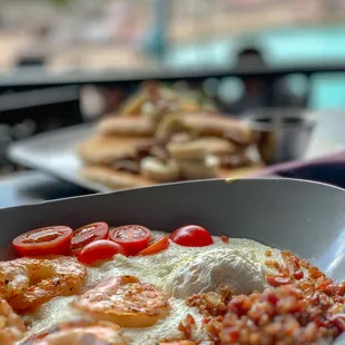 Sunday Brunch Shrimp and Grits