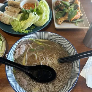 Pho Tai