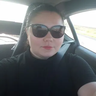Ana R.