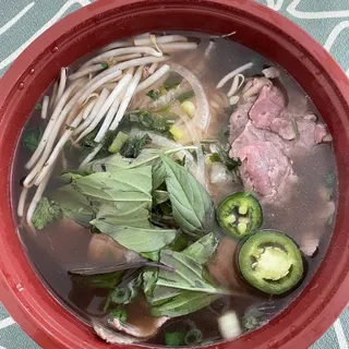 PHO TAI GAU (RARE STEAK & BRISKET)