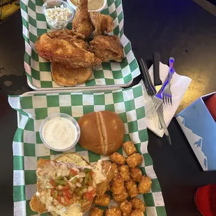 Friday special chicken sandwich &amp; the 4 piece chicken with slaw and mashed potatoes‍