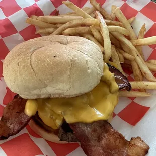 Bacon Cheeseburger