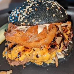 Black Mamba burger