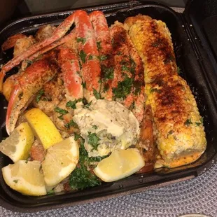 Crab and Shrimp Full Plate